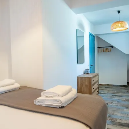 Depis Private Pool Villa *
